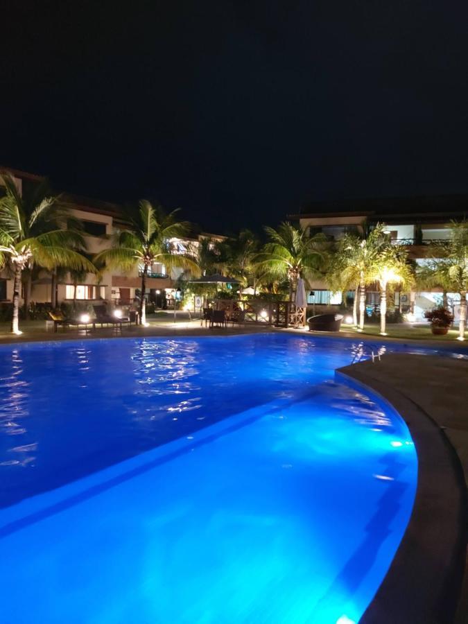 Apartamento Em Guarajuba 200M Da Praia Камасари Экстерьер фото